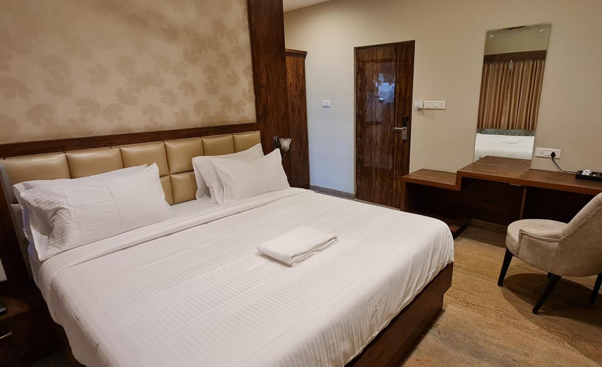 Al Noor Palace Bangalore Extérieur photo