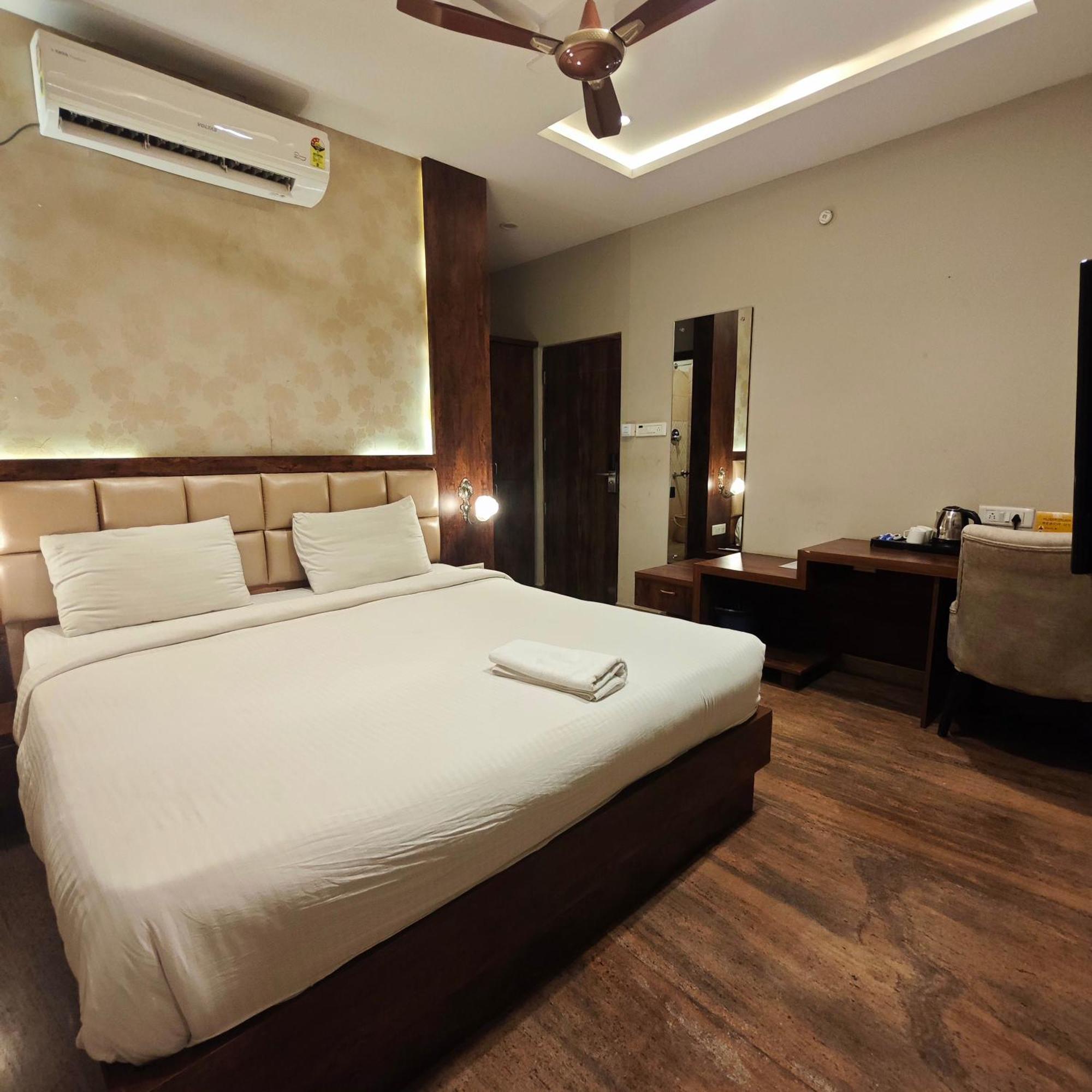 Al Noor Palace Bangalore Extérieur photo